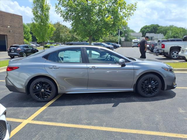 2025 Toyota Camry SE AWD