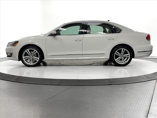 2013 Volkswagen Passat TDI SE W/SUNROOF