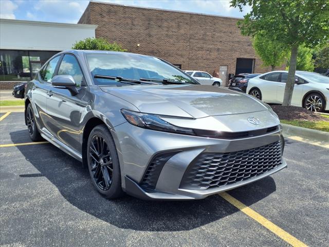 2025 Toyota Camry SE AWD