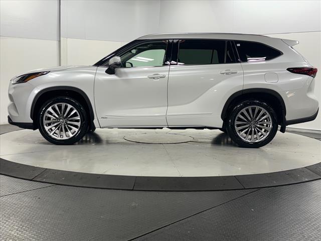 2025 Toyota Highlander Hybrid HYBRID LIMITED 25