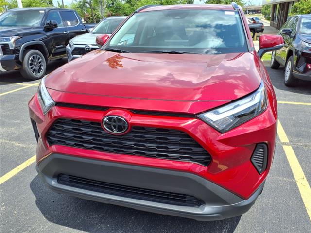 2025 Toyota RAV4 XLE SUV AWD