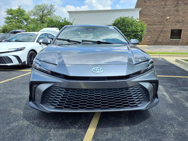 2025 Toyota Camry SE AWD