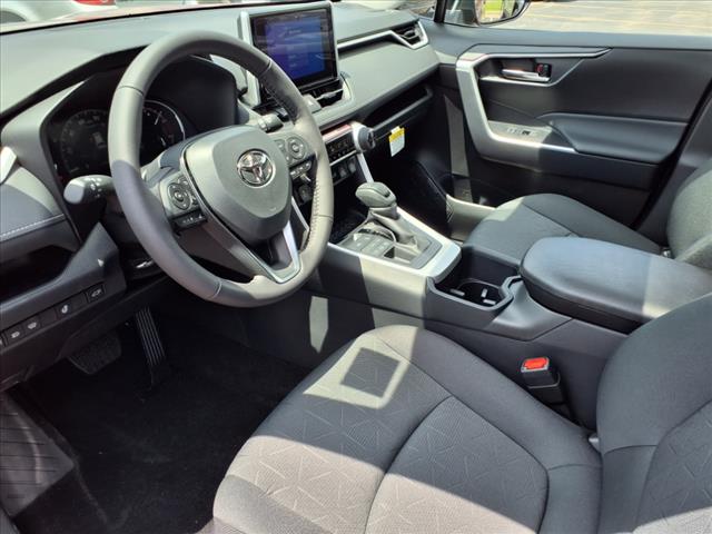 2025 Toyota RAV4 XLE SUV AWD