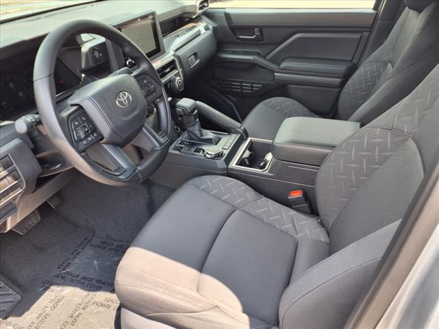 2025 Toyota Tacoma SR5 DBLCAB 4WD