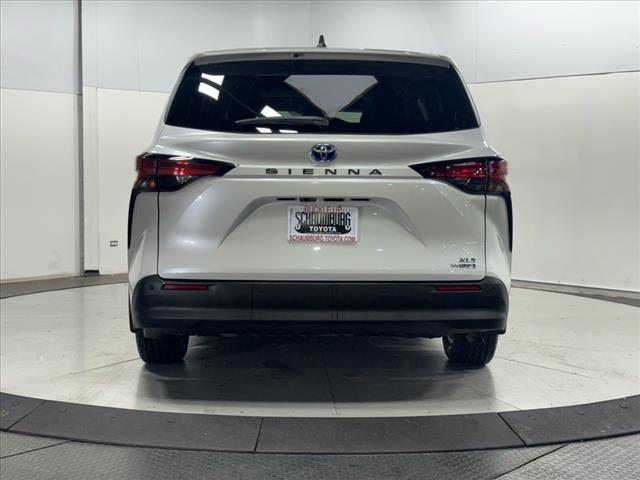 2022 Toyota Sienna XLE