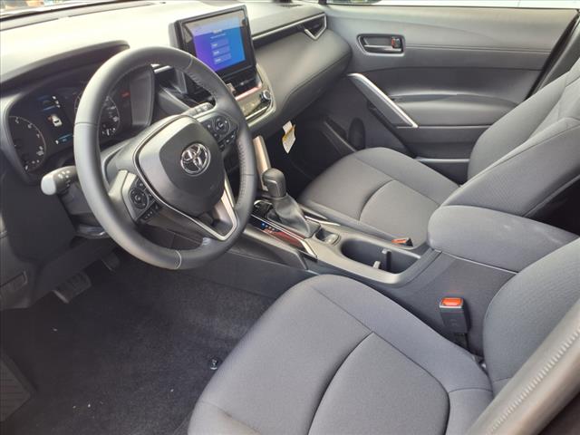 2025 Toyota Corolla Cross CROSS LE AWD