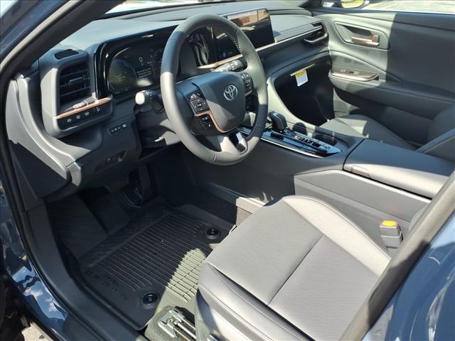 2025 Toyota Crown Signia CROWN SIGNIA XLE