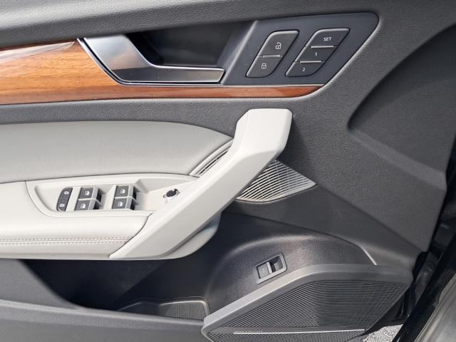2022 Audi Q5 quattro S line Prem Plus 45 TFSI
