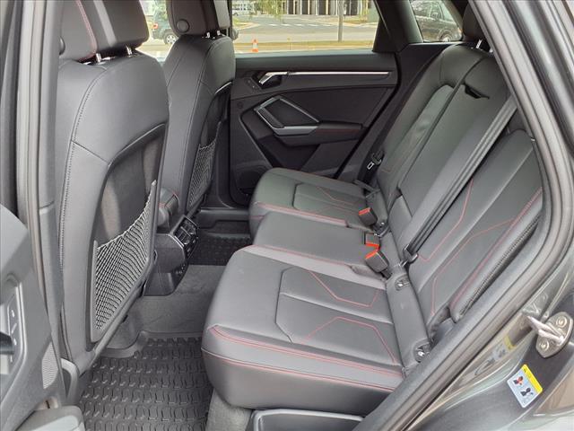2025 Audi Q3 45 S line quattro Premium