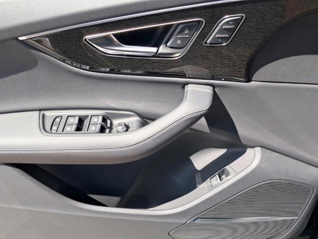 2025 Audi Q7 quattro Premium Plus 55 TFSI