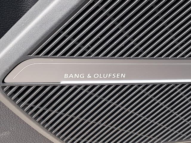 2025 Audi Q5 quattro S line Prem Plus 45 TFSI