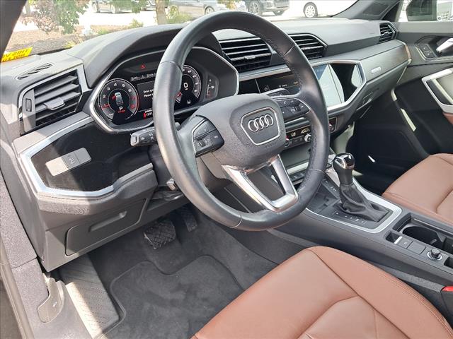 2021 Audi Q3 quattro S line Prem Plus 45 TFSI