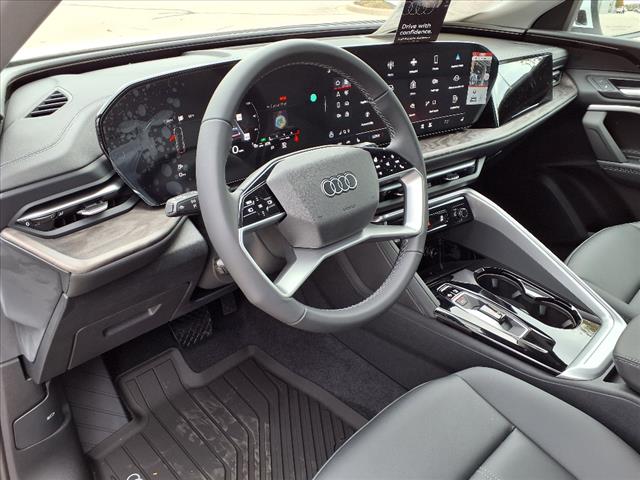 2025 Audi Q5 2.0T quattro Premium