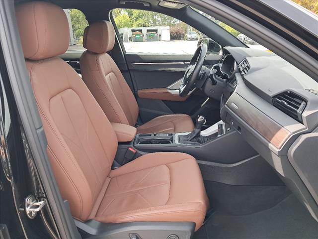 2021 Audi Q3 quattro S line Prem Plus 45 TFSI