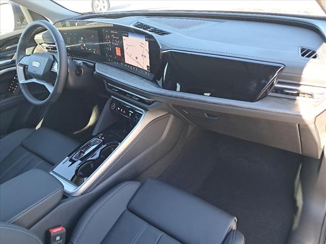 2025 Audi Q5 2.0T quattro Premium