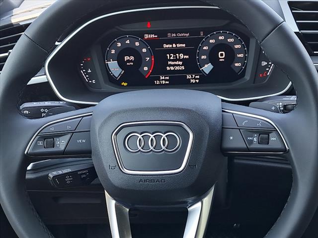 2025 Audi Q3 45 S line quattro Premium