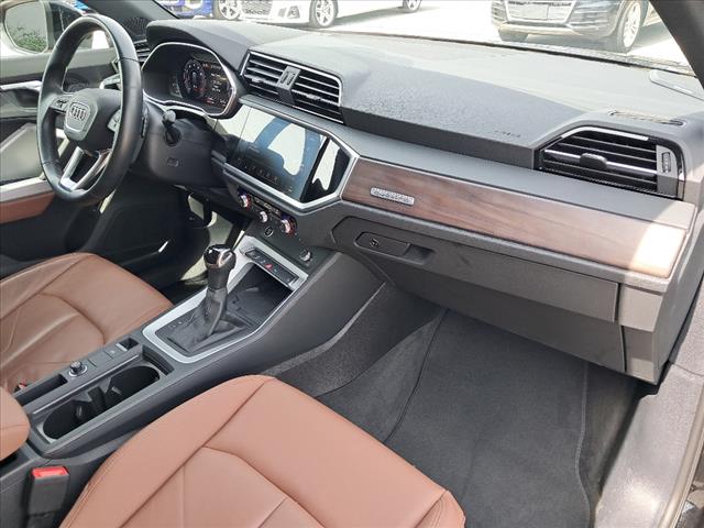 2021 Audi Q3 quattro S line Prem Plus 45 TFSI