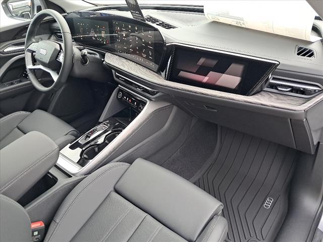 2025 Audi Q5 2.0T quattro Premium