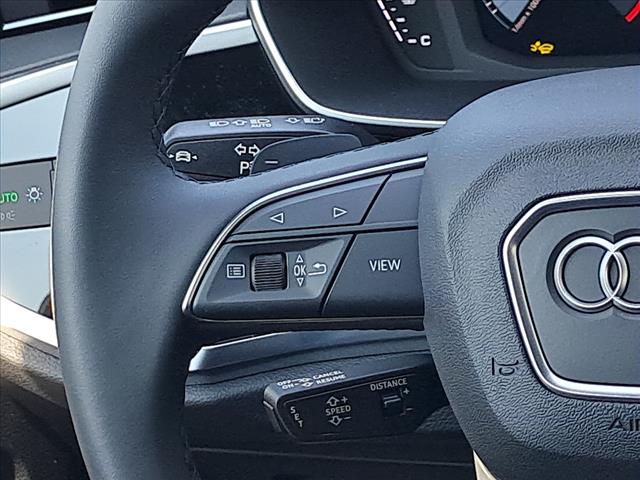 2025 Audi Q3 45 S line quattro Premium