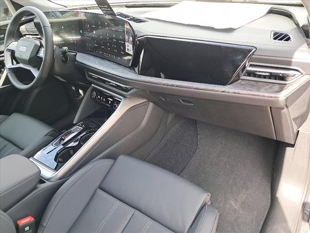 2025 Audi Q5 2.0T quattro Premium