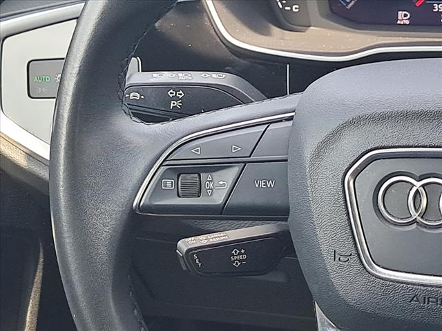 2022 Audi Q3 quattro Premium 40 TFSI
