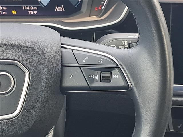 2022 Audi Q3 quattro Premium 40 TFSI