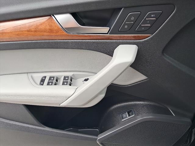 2022 Audi Q5 quattro S line Prem Plus 45 TFSI