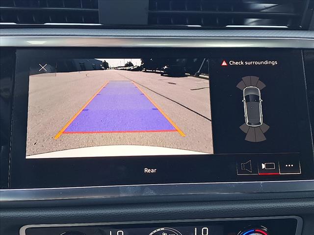 2025 Audi Q3 45 S line quattro Premium