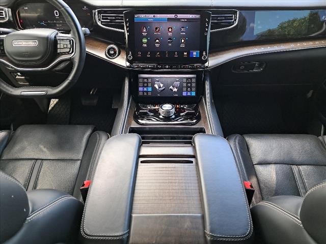 2022 Jeep Grand Wagoneer Series II