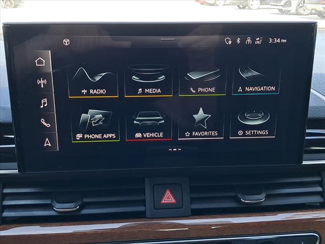 2023 Audi A4 quattro Premium 40 TFSI