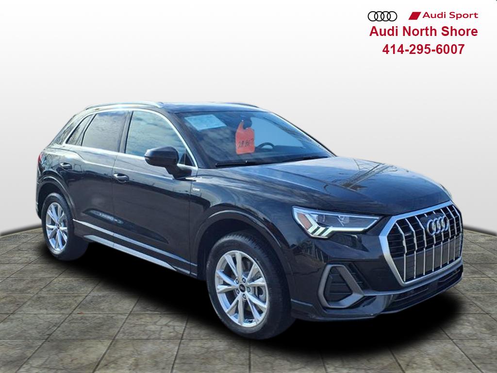2024 Audi Q3 quattro S line Prem Plus 45 TFSI - main photo