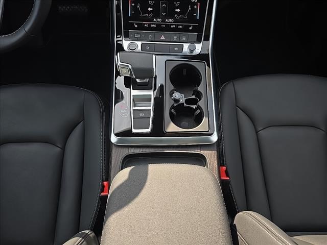 2023 Audi Q8 quattro Premium 55 TFSI