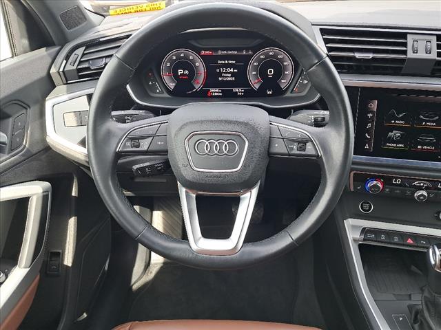 2021 Audi Q3 quattro S line Prem Plus 45 TFSI
