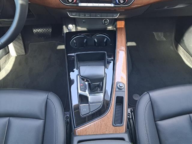 2023 Audi A4 quattro Premium 40 TFSI