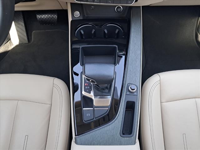 2022 Audi A4 quattro Premium Plus 40 TFSI