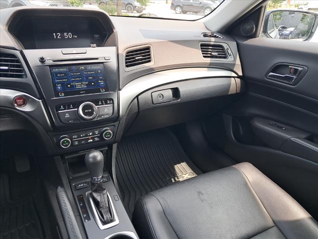 2017 Acura ILX 