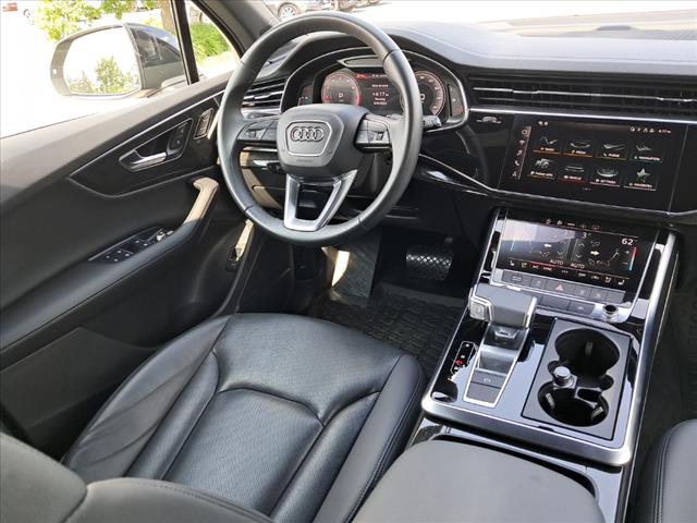 2023 Audi Q7 quattro Premium Plus 45 TFSI