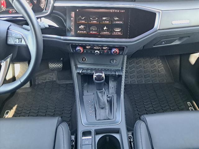 2023 Audi Q3 quattro S line Prem Plus 45 TFSI