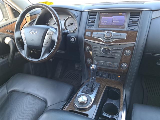 2017 INFINITI QX80 