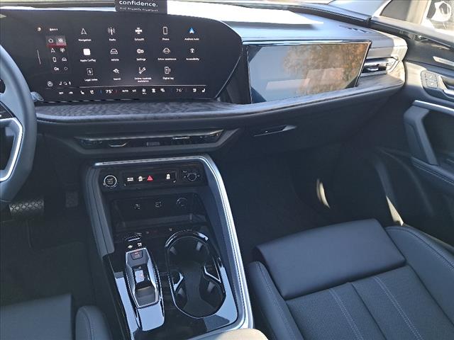 2025 Audi Q5 2.0T quattro Premium