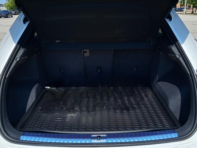2025 Audi Q3 45 S line quattro Premium