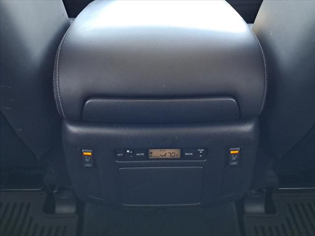 2017 INFINITI QX80 