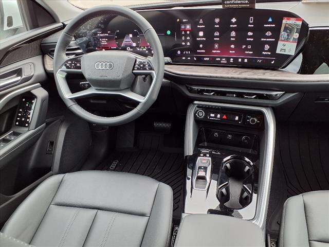 2025 Audi Q5 2.0T quattro Premium