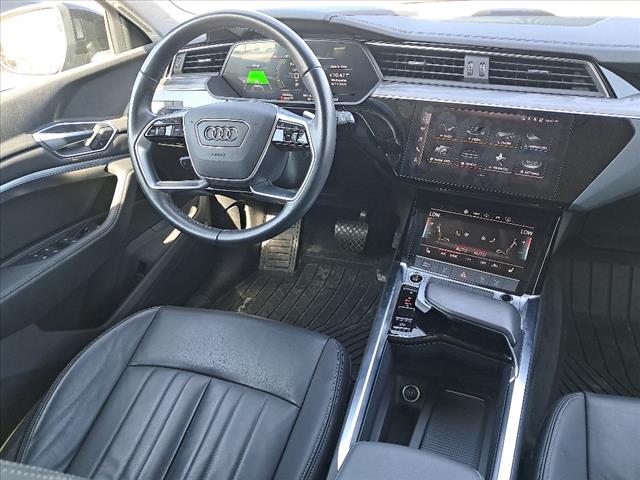 2023 Audi e-tron quattro Premium