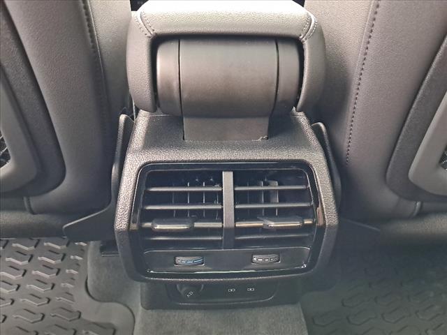 2025 Audi Q3 45 S line quattro Premium