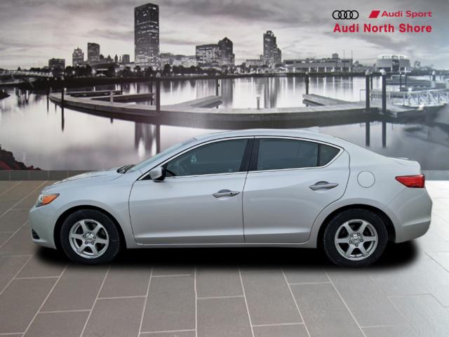 2013 Acura ILX 2.0L w/Tech