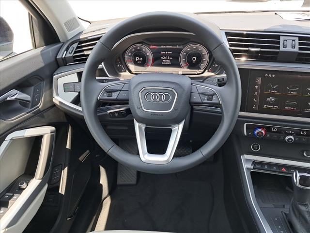 2025 Audi Q3 45 S line quattro Premium