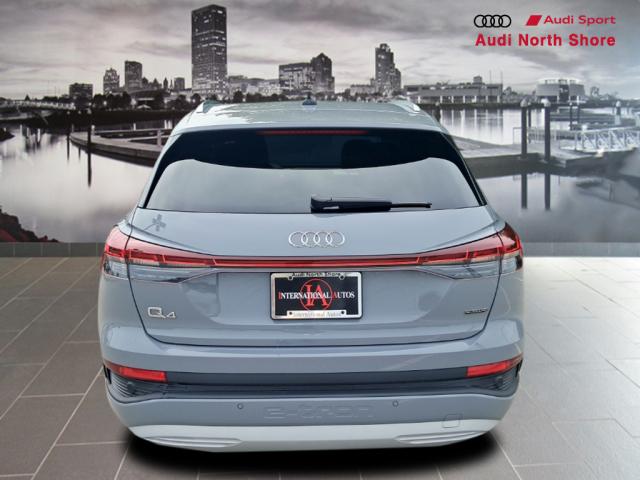 2022 Audi Q4 e-tron quattro Premium 50