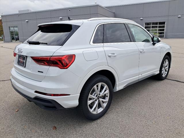 2025 Audi Q3 45 S line quattro Premium