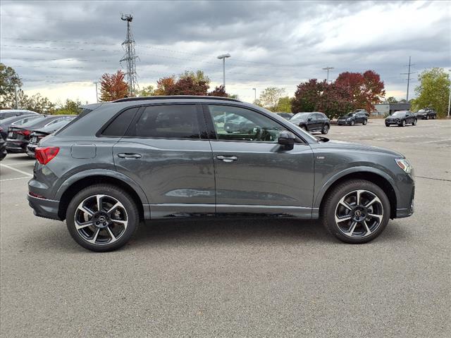 2025 Audi Q3 45 S line quattro Premium